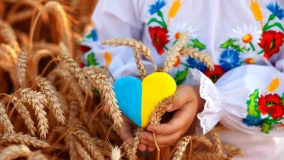 Привітання для колег з Днем Конституції України у віршах і прозі