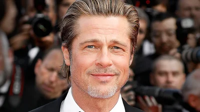 Співачка Андра Дей, якій приписують роман із Бредом Піттом, відповіла на чутки