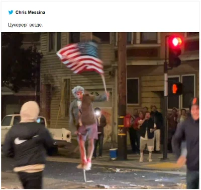 Марк Цукерберг покатался на серфе с флагом США и попал в мемы - фото 518695