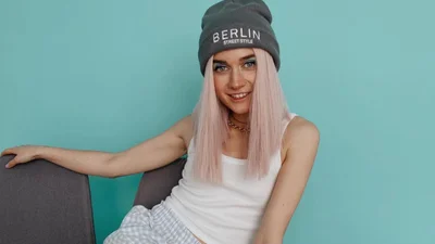 Jerry Heil розповіла про побачення з залицяльниками