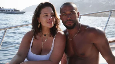 Модель Ешлі Грем вдруге вагітна