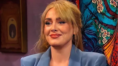 Схудла Адель уперше за довгий час вийшла в люди