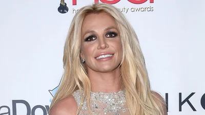 Брітні Спірс збирається заміж – її помітили з обручкою