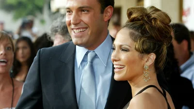 Дженніфер Лопес вперше поділилася фото з Беном Аффлеком, де вони цілуються