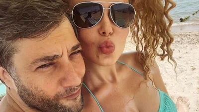 Закохані котики: Аліна Гросу поділилася селфі з бойфрендом на тлі моря