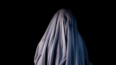 Уся мережа регоче над мером, який показав відео з нападом привида