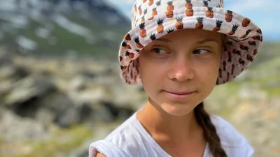 18-летняя Грета Тунберг снялась для модного глянца Vogue