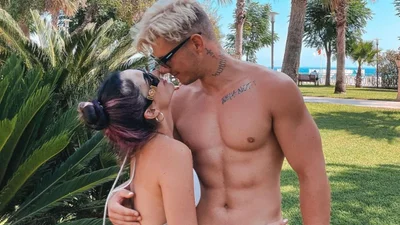 Анна Тринчер показала квартиру, в которую переехала с любимым