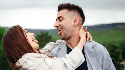 Таки вийде заміж за Еллерта: Ксенія Мішина зловила букет нареченої