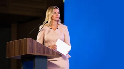 Олена Зеленська похвалилася новим образом із поїздки до США
