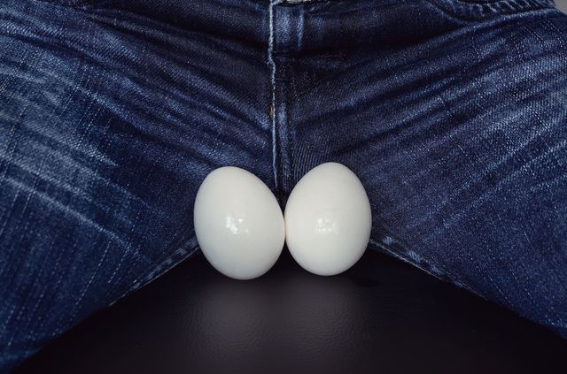10 таємниць про яєчка, які хлопці хочуть приховати від усіх дівчат - фото 523596