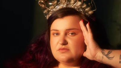 Реперка alyona alyona показала тата, і тепер зрозуміло, на кого схожа зірка