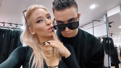 MELOVIN вручив Каті Кухар наручники, і її реакцію варто побачити