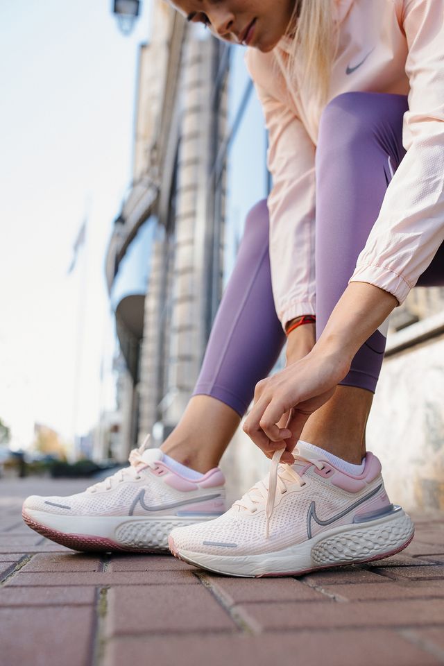 Кроссовки Nike уменьшают риск получения травм во время бега - фото 524801