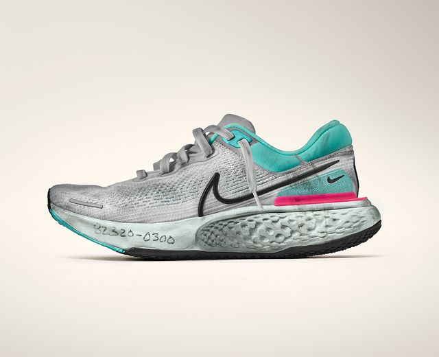Кроссовки Nike уменьшают риск получения травм во время бега - фото 524803