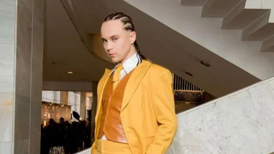 Артем Пивоваров виступить на сцені посеред Дніпра