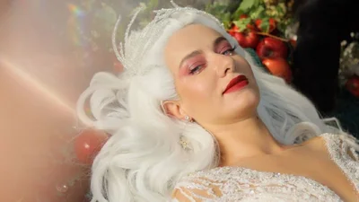 Ольга Горбачева прощается с миром шоу-бизнеса клипом "Вдвойне"