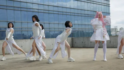 Uliana Royce презентувала відео на пісню"Покохала", яку для неї написав Артем Пивоваров