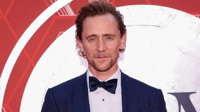 Том Гіддлстон і Заві Ештон вперше вийшли в світ як пара