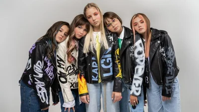 Гурт ТОК випустив трек "Ромашки", який навіює спогади про перше кохання