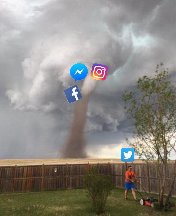 Сеть покорили мемы о глобальном сбое Instagram, от которых ты будешь хохотать до слез - 526326 Сеть покорили мемы о глобальном сбое Instagram, от которых ты будешь хохотать до слез - фото 526326