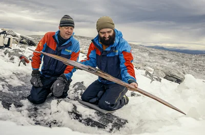 Археологи знайшли найстаріші у світі лижі, і ось, на чому каталися наші предки - фото 526548