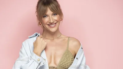 Леся Нікітюк зізналася, з якими чоловіками їй комфортно мати роман