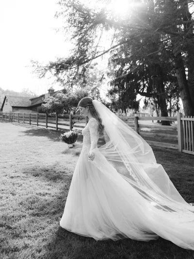 Дочка Білла Гейтса вийшла заміж, і ось фото з весілля - фото 527141