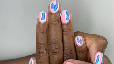 Термальні нігті - ще одна крута та яскрава тенденція для твого наступного манікюру