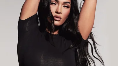 Меган Фокс презентувала власну лінійку одягу, і це – чистий секс