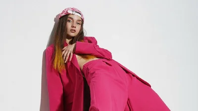 #ЗДН: Jerry Heil поздравила себя с днем рождения стебным клипом, снятым в Межигорье