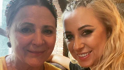 Тоня Матвиенко призналась, какой была реакция мамы на ее беременность в 16 лет