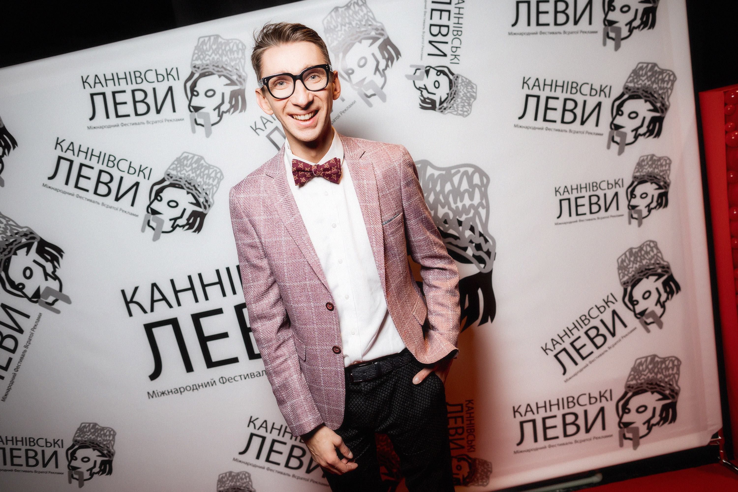 Украинские звезды побывали на церемонии фестиваля сомнительной рекламы 'Канневские львы' - 527607 Украинские звезды побывали на церемонии фестиваля сомнительной рекламы 'Канневские львы' - фото 527607