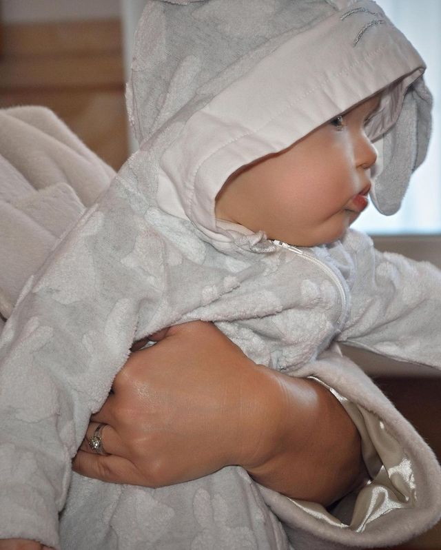 Анастасія Приходько охрестила сина і показала його обличчя - фото 527633