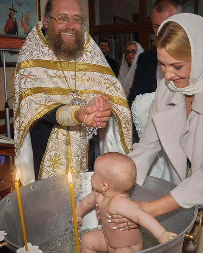 Анастасія Приходько охрестила сина і показала його обличчя - фото 527635