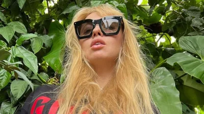 Оля Полякова похвасталась костюмами из секс-шопа