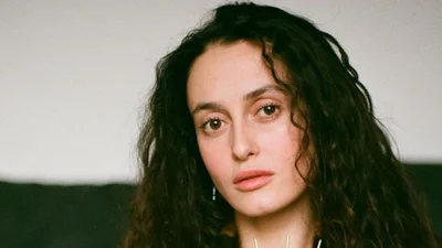 Певица Алина Паш показала обнаженные ягодицы