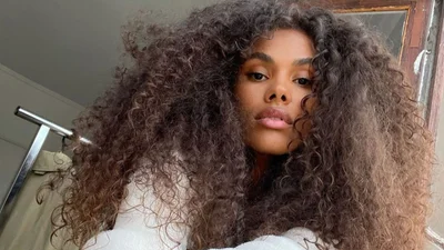 Неочікуваний поворот: Тіна Кунакі знялася для українського глянцю