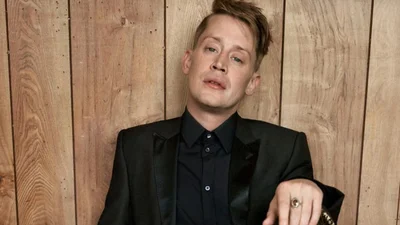 Вторая молодость: 41-летний Маколей Калкин прошелся по подиуму Gucci