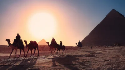 В Єгипті знайшли храм віком 4,5 тисячі років з купою пивних глечиків