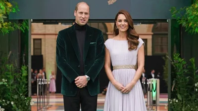 Принц Уильям бесится из-за съемок сериала "Корона" и сцены с маминым "платьем мести"