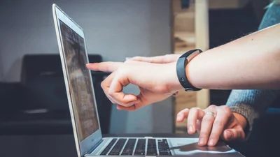 Львовские студенты не выключили камеру, и их секс увидел весь универ