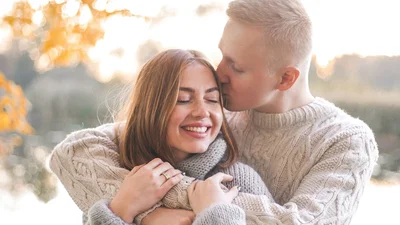 Ученые высчитали, сколько должны длится идеальные объятия