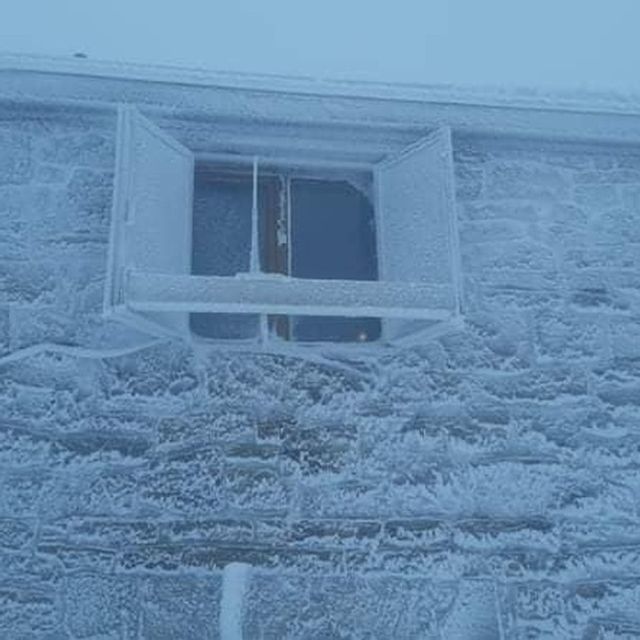 У Карпати прийшла справжня зима, і ці морозні фото тому доказ - фото 531387