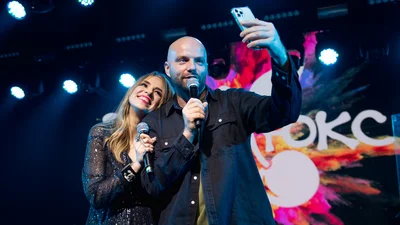 LUX FM CHERRY PARTY: какой была вечеринка года с MONATIK, MINELLI и WELLBOY