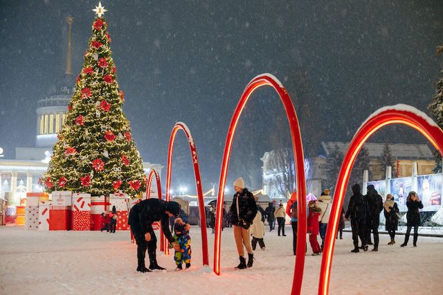 Топовые новогодние локации в Киеве, которые мгновенно перенесут в сказку - фото 532037