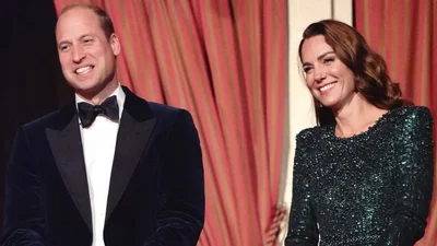 Герцоги Кембриджские с детьми выпустили рождественскую открытку