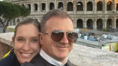Словно молодожены: Катя Осадчая и Юрий Горбунов устроили себе каникулы в Риме