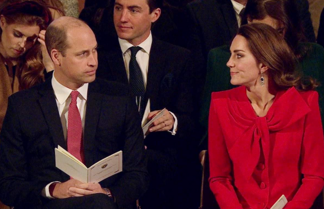 Ох, мамочки: сеть растрогали принц Уильям и Кейт Миддлтон, тающие друг от друга - фото 533963