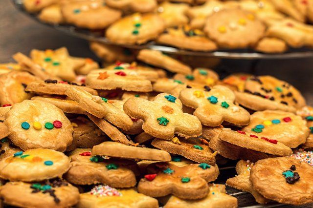 Найкрутіші ідеї, як небанально прикрасити різдвяне печиво - фото 535098